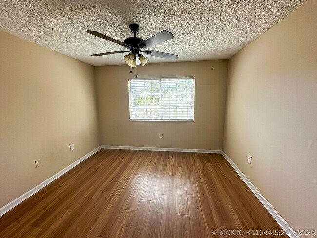 Photo - 3801 NW Mediterranean Ln Unit 204
