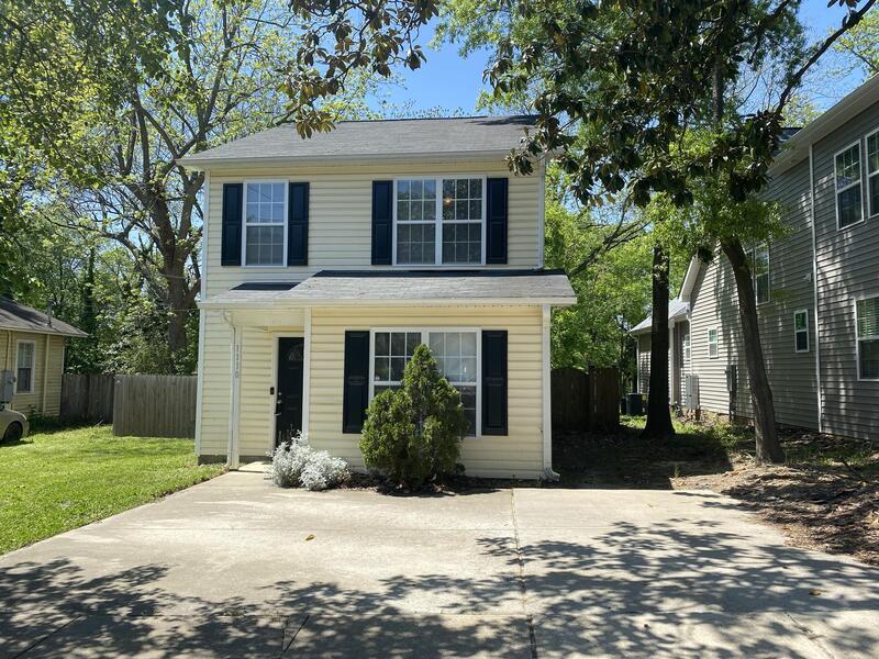 Photo - 1110 S Person St