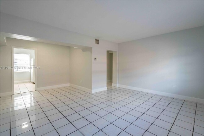 Photo - 439 NE 82nd St Unit 2