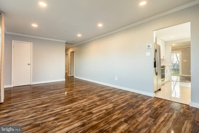 Photo - 1959 Lewis Ave