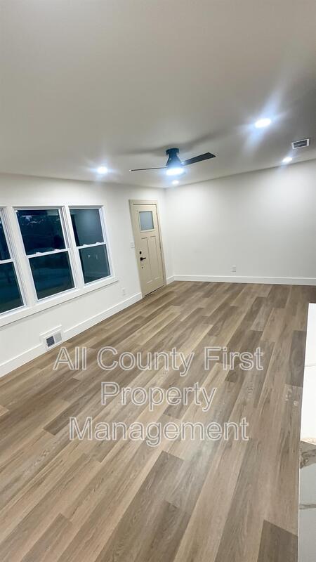 Photo - 3314 Glenco Dr