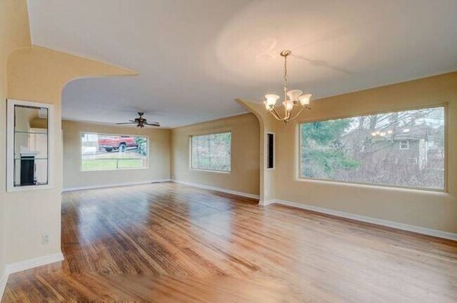 Photo - 1306 S 34th St