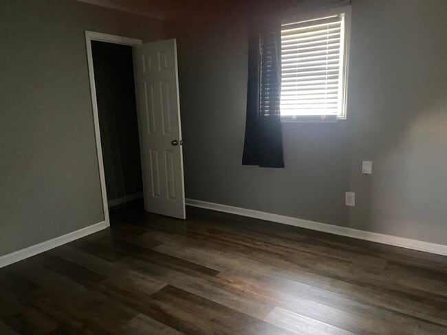 Photo - 255 Roberson Rd