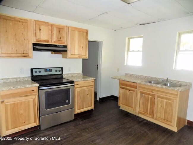 Photo - 513 Washington Ave