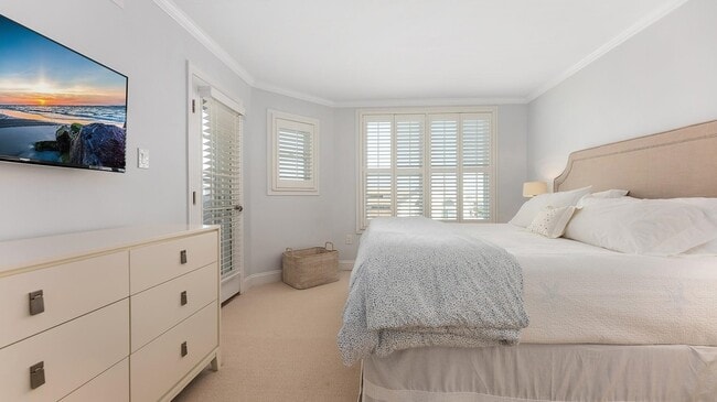 Photo - 700 First Ave Unit 317