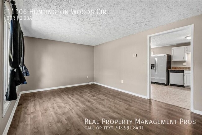 Photo - 11106 Huntington Woods Cir