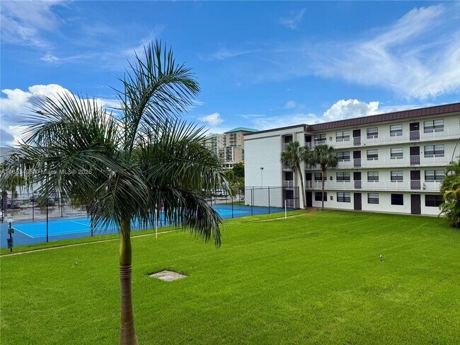 Photo - 500 NE 2nd St Unit 225