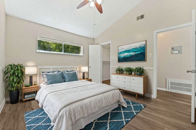 Photo - Parker Heights & Flats Apartments