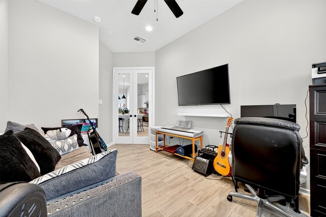 Photo - 6034 Painted Plains Ln