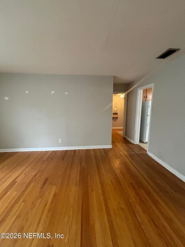Photo - 6340 Colgate Rd