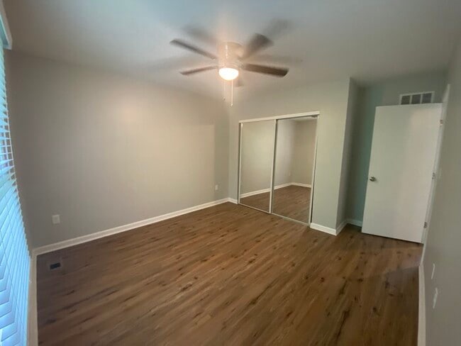 Photo - 2031 Franklin St