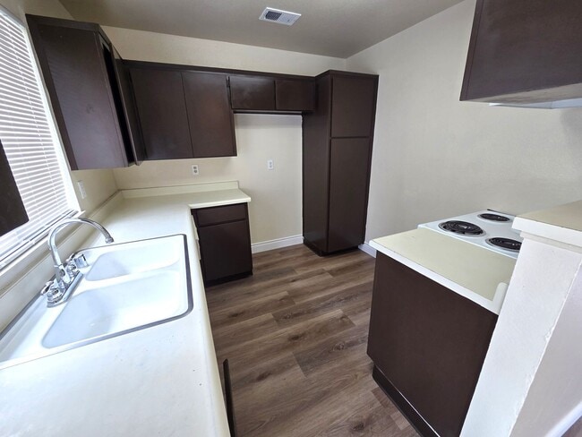 Photo - Beautiful 3 Bedroom 2 Bath Home near Monache High School