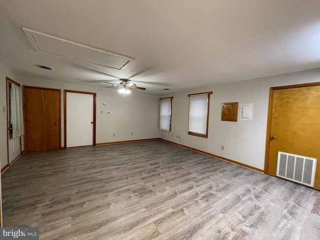 Building Photo - 1 New Jersey Ave Rental