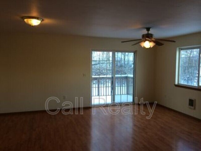 Photo - 732 S Altamont St