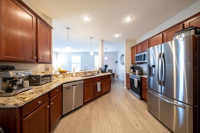 Photo - 3776 Hazel Trail