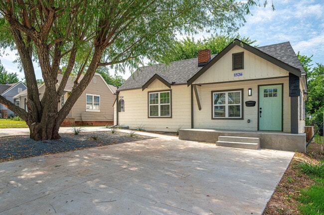 Photo - 1526 NW 45th St