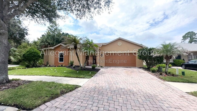 Photo - 1287 Glendora Rd N