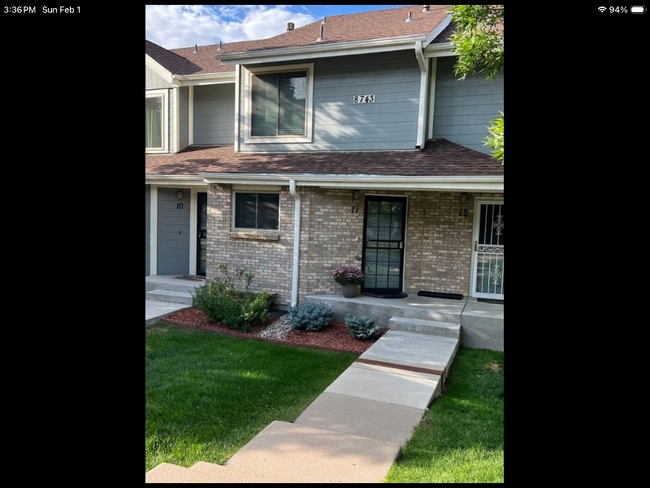 Building Photo - 8743 W Cornell Ave