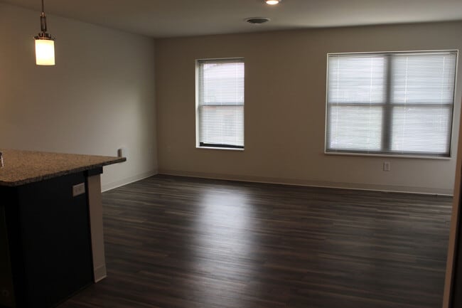 Photo - Artisan Village