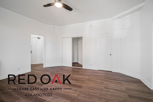 Building Photo - 2505 W 6th St Unit 401