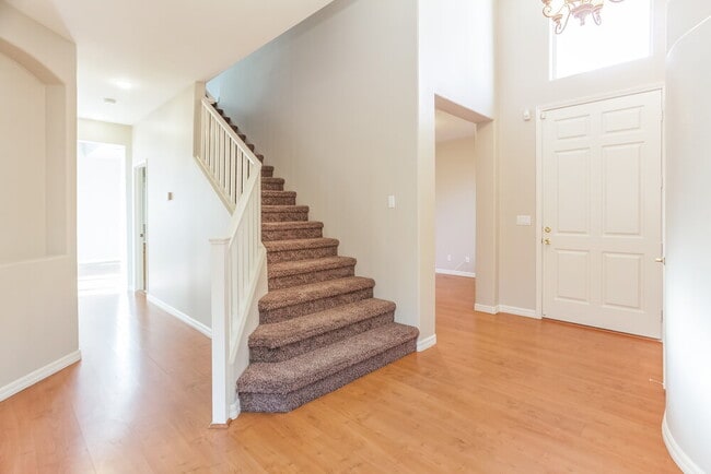 Photo - 7220 Eaglegate St