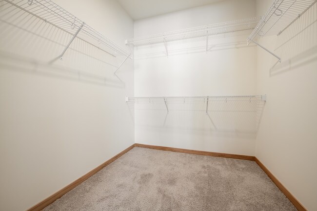 Trio Apartments For Rent In Milwaukee Wi Forrent Photo Trio Apartments