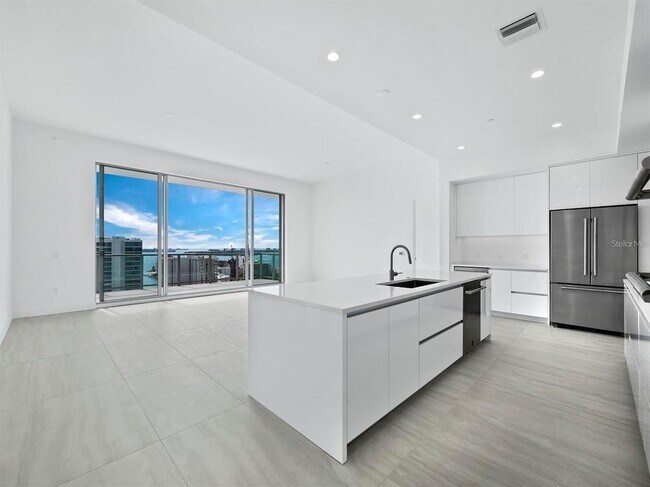 Photo - 301 Quay Commons Unit 1809