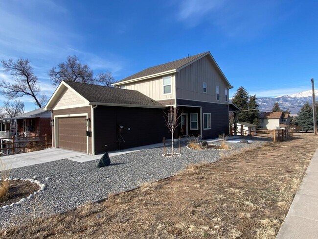 Photo - 1130 Swope Ave