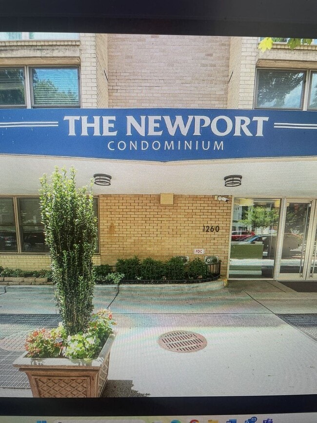Amazing 1BR in DuPont - utilities included! - Amazing 1BR in DuPont - utilities included! House