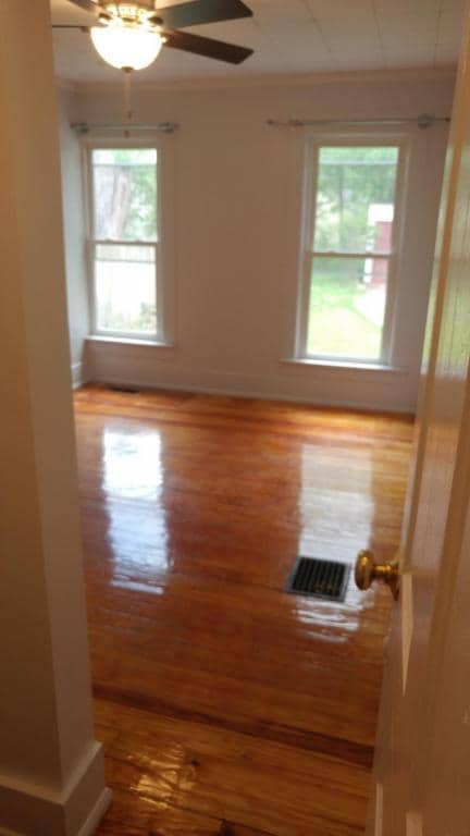 Photo - 408 N Main St