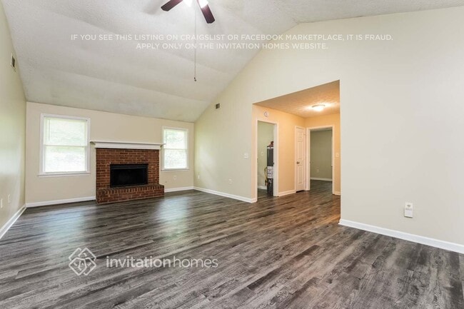 Photo - 4793 Cedar Lake Dr SE