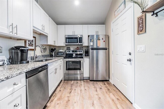 Photo - 1265 Jade Pl