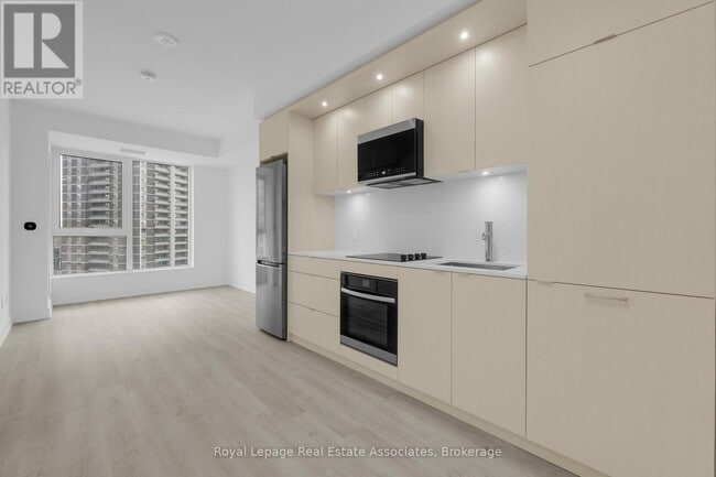 Photo - 60 Central Park Roadway Unit 805