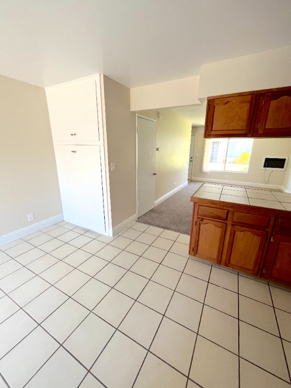 Photo - 1318 W Winn Dr Unit D