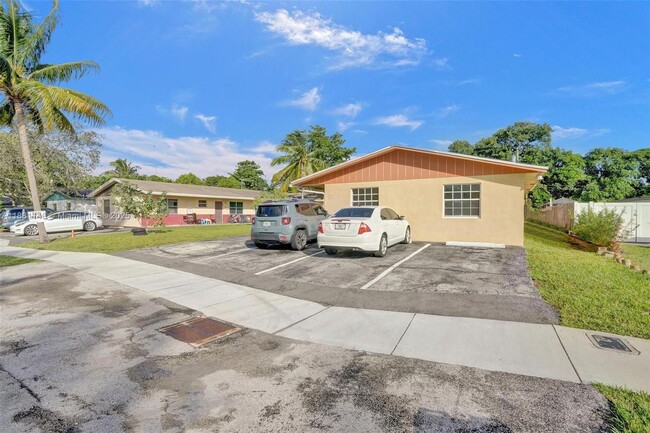 Photo - 771 NW 42nd St Unit 771