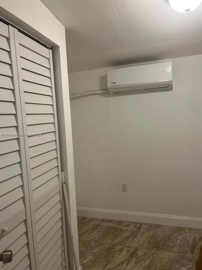 Photo - 16920 NW 40th Ave Unit D