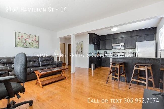 Photo - 2163 Hamilton St Unité 16