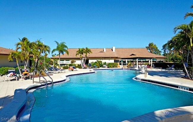 Building Photo - 239 Palm Dr Unit 2