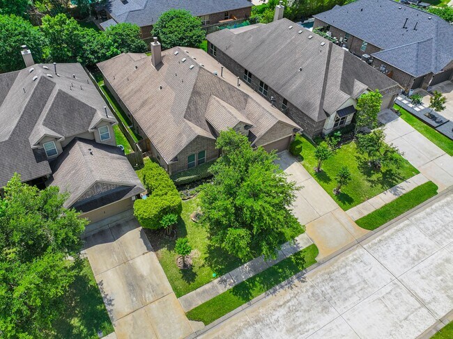 Photo - 111 Pheasant Run Dr