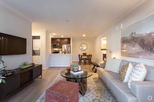 1BR, 1BA - Coronado - Seacrest Apartments