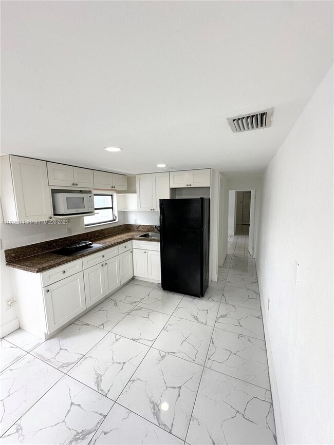 Photo - 3331 NW 18th Terrace Apartment Unit 2