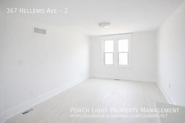 Photo - Beautiful and Spacious 1 Bedroom with Parking and Private Laundry Unit 2
