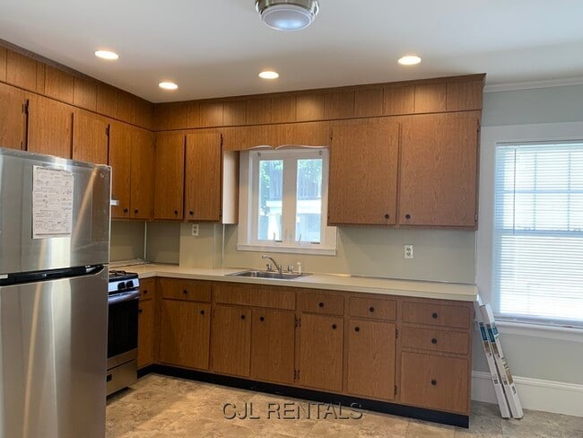 Photo - 40 Sterling Rd