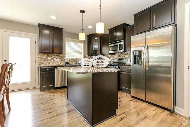 Building Photo - 3273 Red Oak Trail Rental
