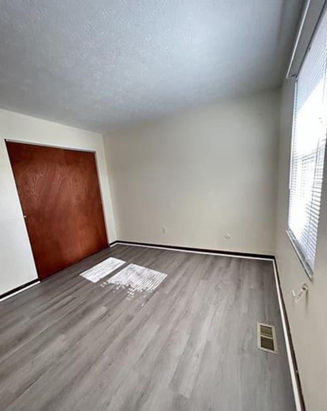 5041 Belle Isle Dr Unit 5043
