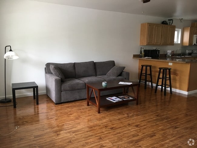 Building Photo - 553 Mercer St Unit 1 Rental