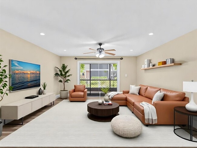 Building Photo - 612 Gardens Dr Unit 103 Rental
