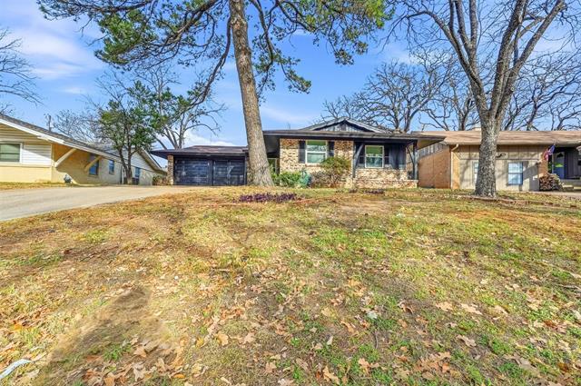 Photo - 2209 Normandy Dr