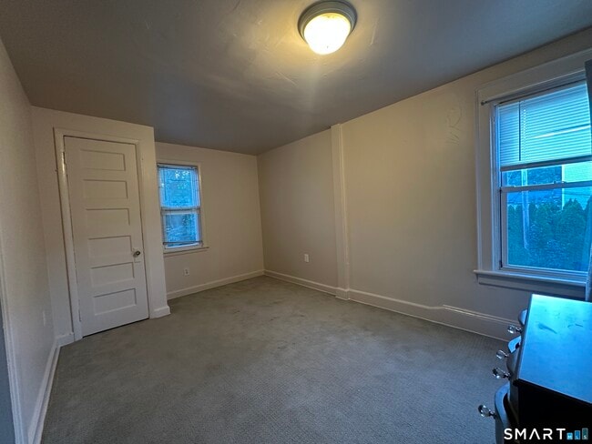 Photo - 207 Flax Hill Rd Unit 3