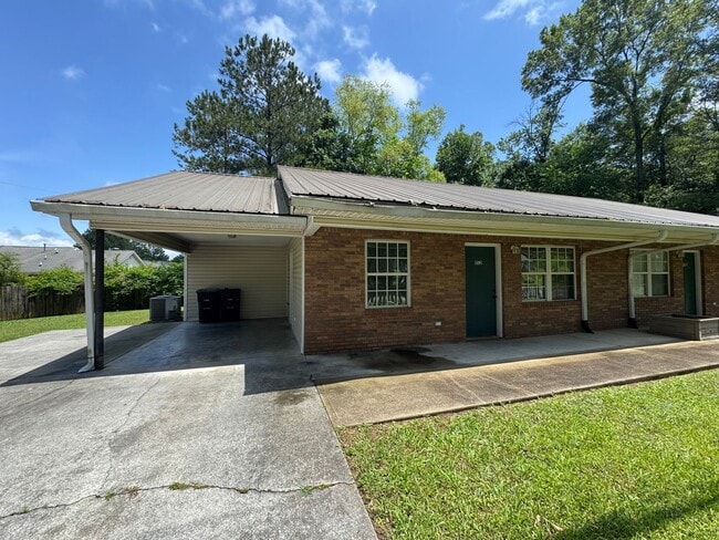 150&amp;152 Rogers Drive, Rome, GA 30165 - 150&amp;152 Rogers Drive, Rome, GA 30165 Apartment Unit 152 Rogers Dr, Rome, GA 30165